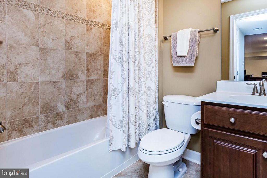 Image 59 of property listing at 306 GRINDSTONE DR, Arnold, MD 21012