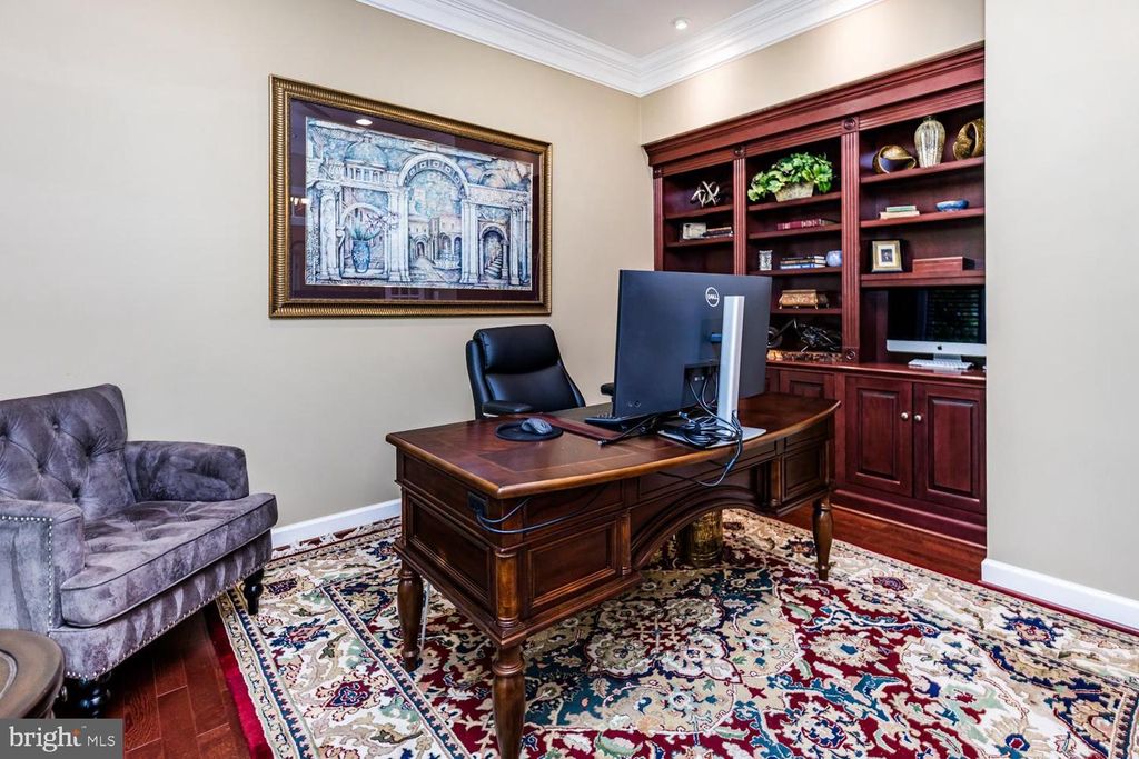 Image 7 of property listing at 306 GRINDSTONE DR, Arnold, MD 21012