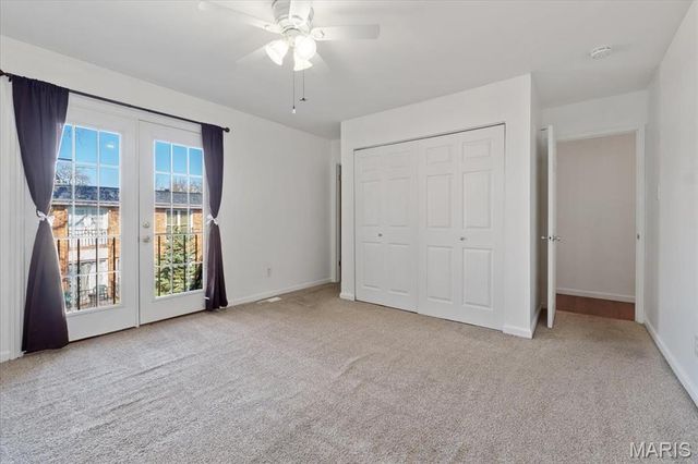 1129 Rue La Ville 1129, Creve Coeur, MO 63141