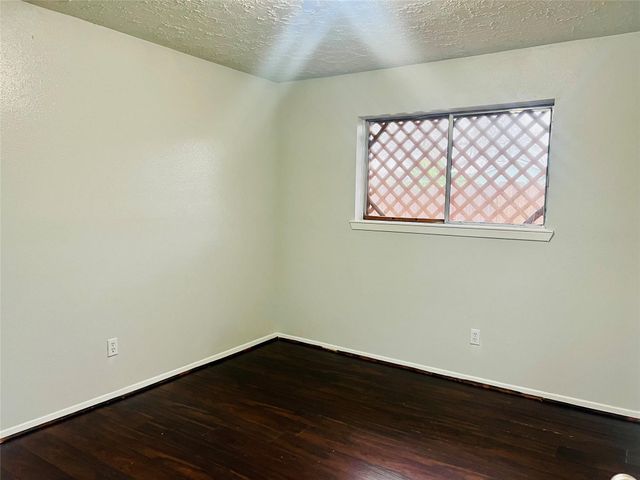 13114 Benford Drive, Houston, TX 77099