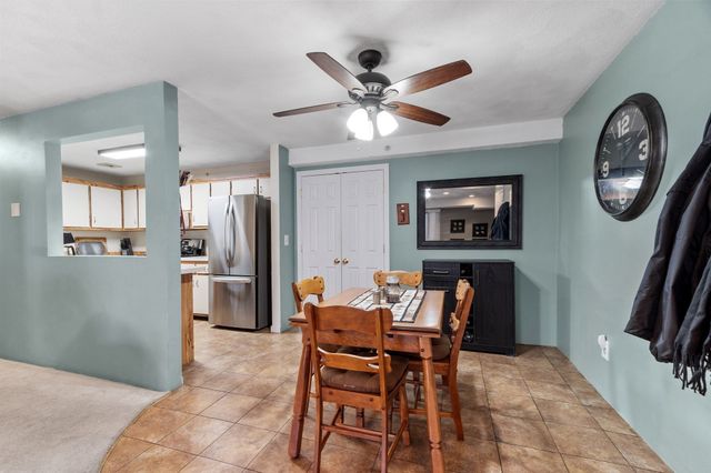 12 Village Ln 45, Tyngsborough, MA 01879