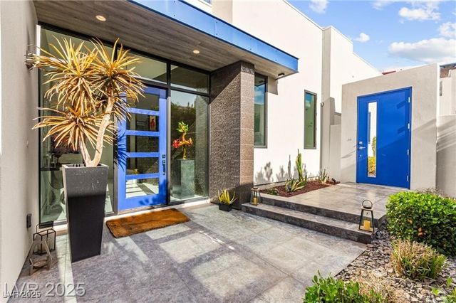 387 Solitude Peak Lane, Henderson, NV 89012