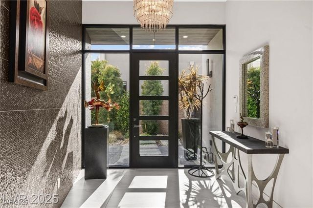 387 Solitude Peak Lane, Henderson, NV 89012