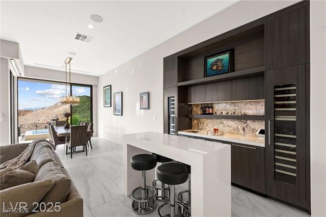 387 Solitude Peak Lane, Henderson, NV 89012