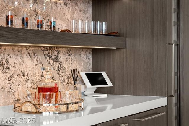 387 Solitude Peak Lane, Henderson, NV 89012