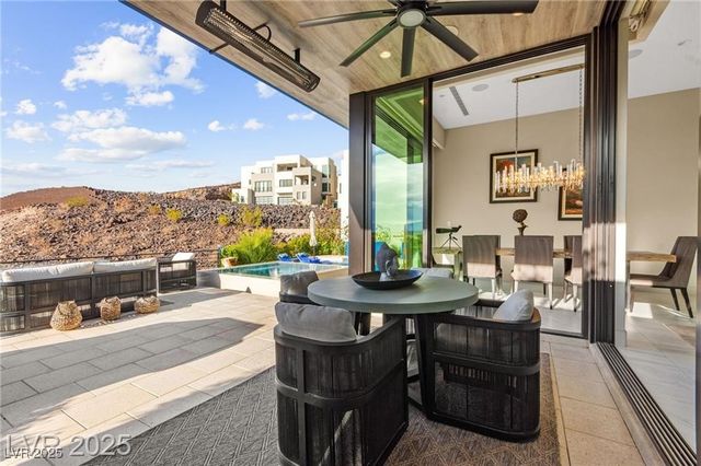 387 Solitude Peak Lane, Henderson, NV 89012