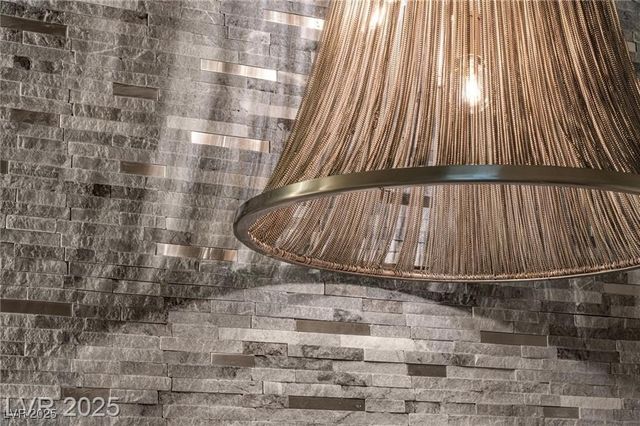 387 Solitude Peak Lane, Henderson, NV 89012