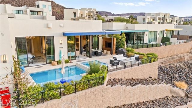 387 Solitude Peak Lane, Henderson, NV 89012