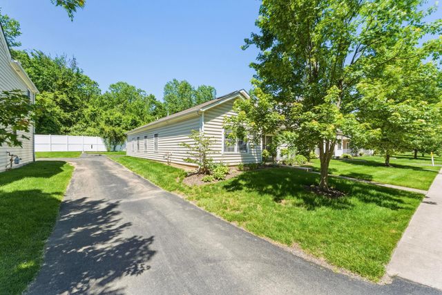 2561 Ashley Meadow Drive, Columbus, OH 43219