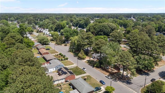 48 Cornwall TER, Hampton, VA 23666