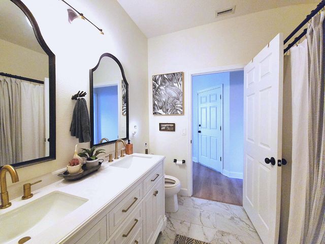 5915 NW Brianna Court, Port St. Lucie, Port St Lucie, FL 34986