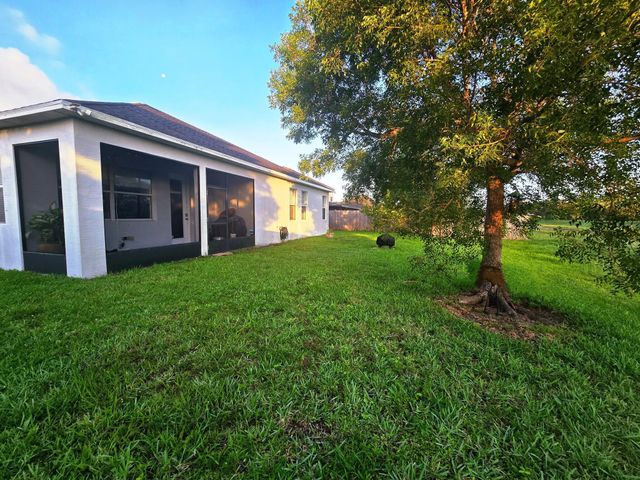 5915 NW Brianna Court, Port St. Lucie, Port St Lucie, FL 34986