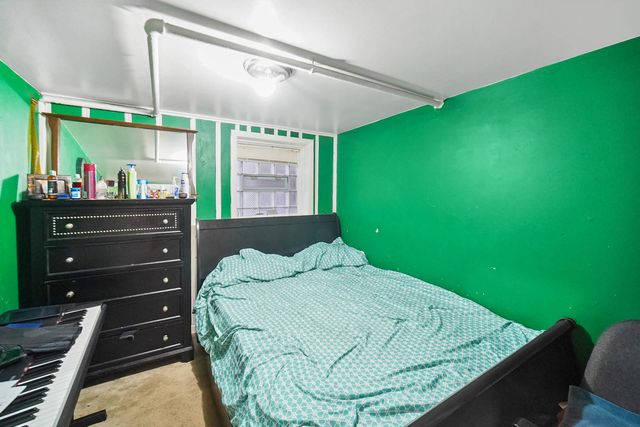 3130 W Wilson Avenue, Chicago, IL 60625