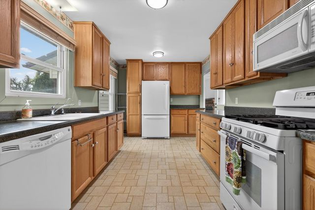 2115 Lucile Ave, Stockton, CA 95209