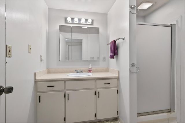 2115 Lucile Ave, Stockton, CA 95209