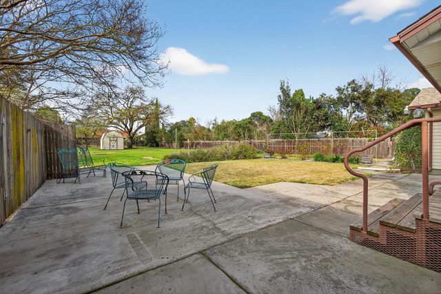 2115 Lucile Ave, Stockton, CA 95209