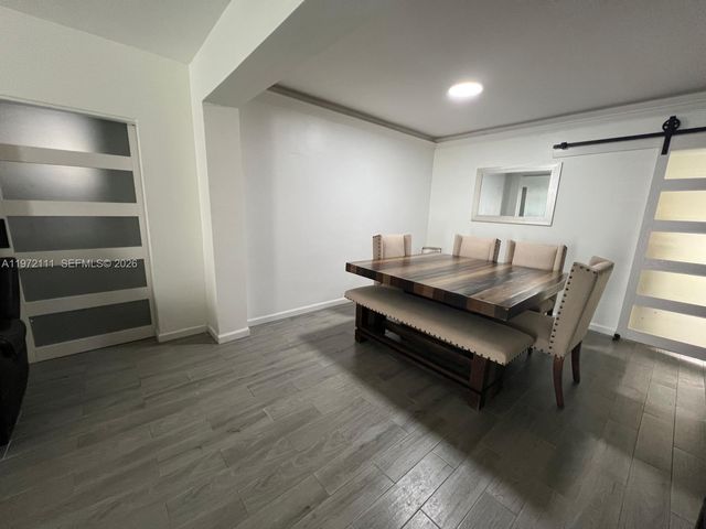 1430 NE 149th St, Miami, FL 33161