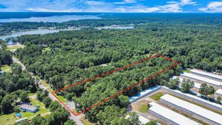13634 Calvary Road Road, Willis, TX 77318