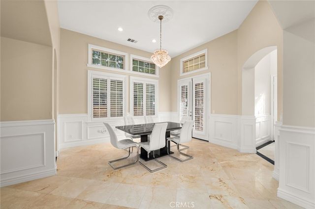 8226 Soft Winds, Corona, CA 92883