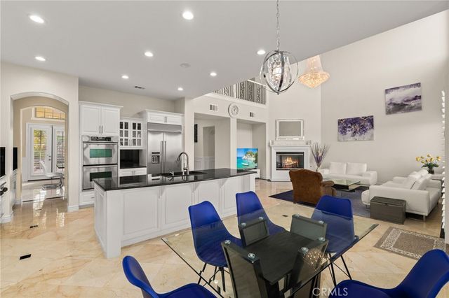 8226 Soft Winds, Corona, CA 92883