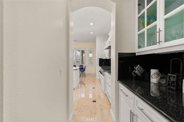 8226 Soft Winds, Corona, CA 92883