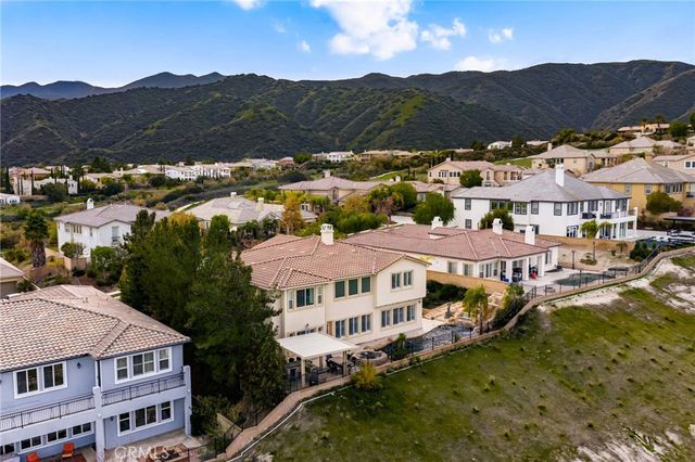 8226 Soft Winds, Corona, CA 92883