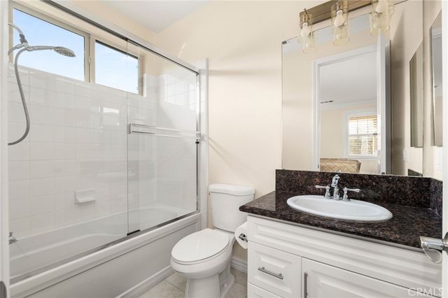 8226 Soft Winds, Corona, CA 92883