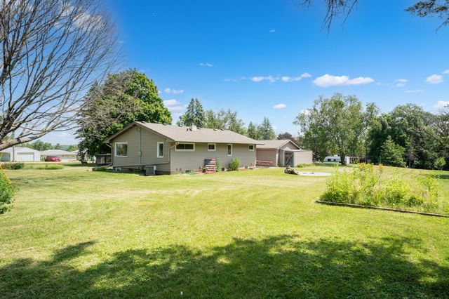 2540 28th Street SE, Rochester, MN 55904