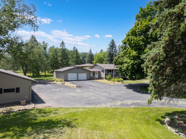 2540 28th Street SE, Rochester, MN 55904