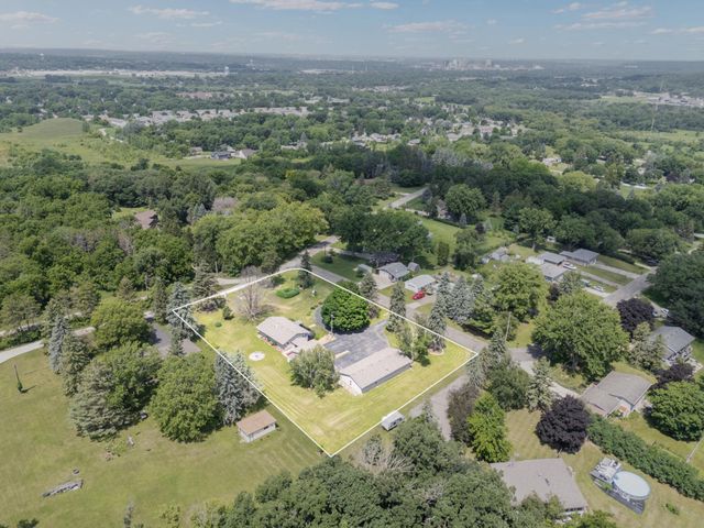 2540 28th Street SE, Rochester, MN 55904