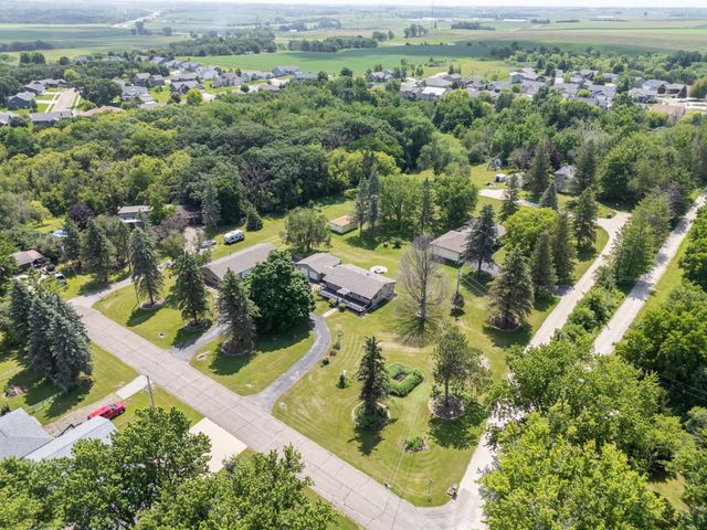 2540 28th Street SE, Rochester, MN 55904