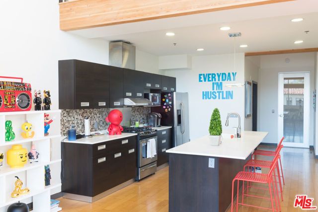 8312 Beverly Boulevard 204, Los Angeles, CA 90048