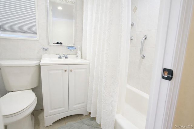 6701 Eliot Avenue, Middle Village, NY 11379