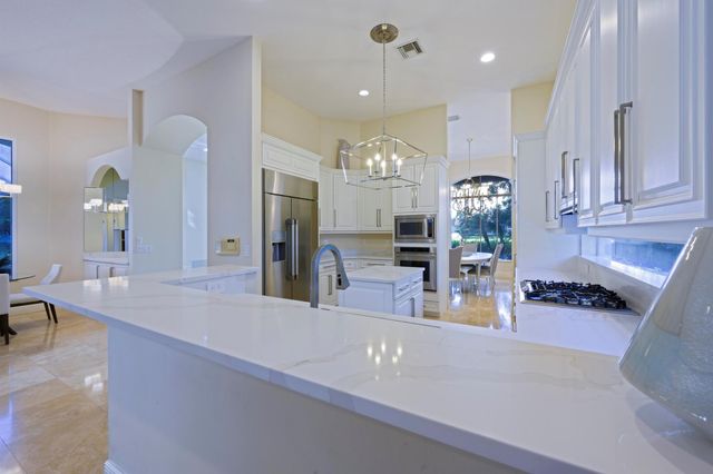 8431 Egret Lakes Lane, West Palm Beach, FL 33412