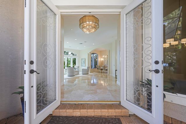 8431 Egret Lakes Lane, West Palm Beach, FL 33412