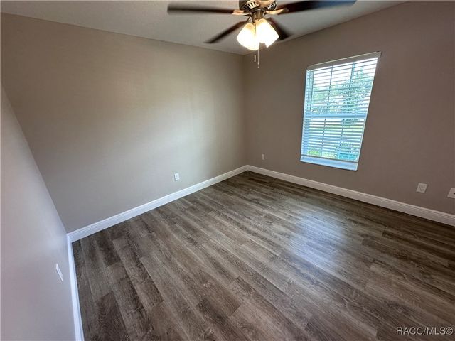 2854 W Edison Place, Citrus Springs, FL 34433