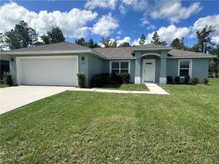 2854 W Edison Place, Citrus Springs, FL 34433