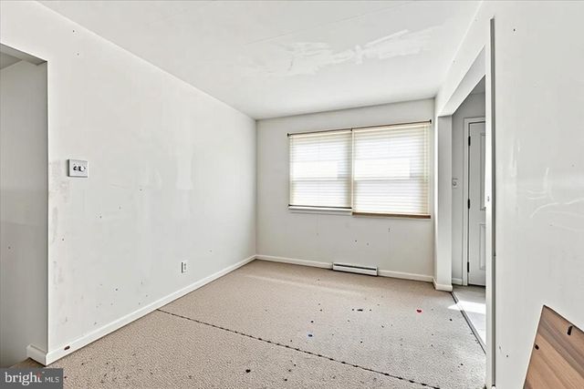 230 MARLBOROUGH AVE, Mount Ephraim, NJ 08059