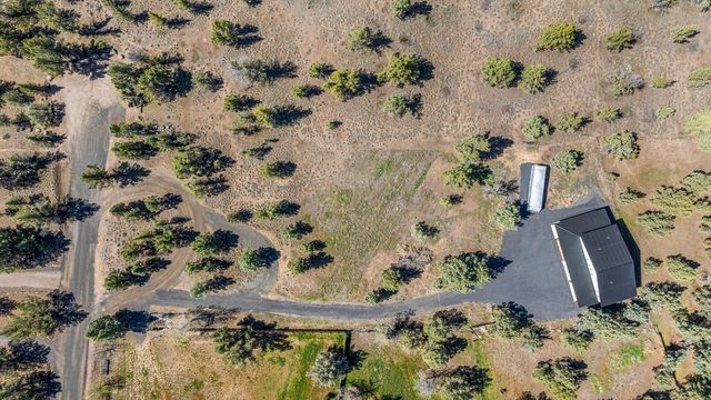 9568 SW Scout Camp Trail, Terrebonne, OR 97760