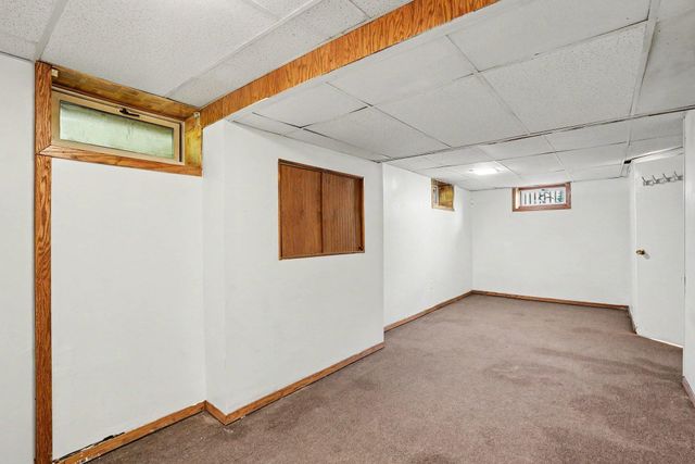 1527 Winchell Street, Saint Paul, MN 55106