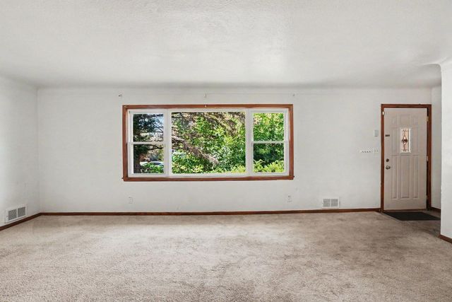 1527 Winchell Street, Saint Paul, MN 55106