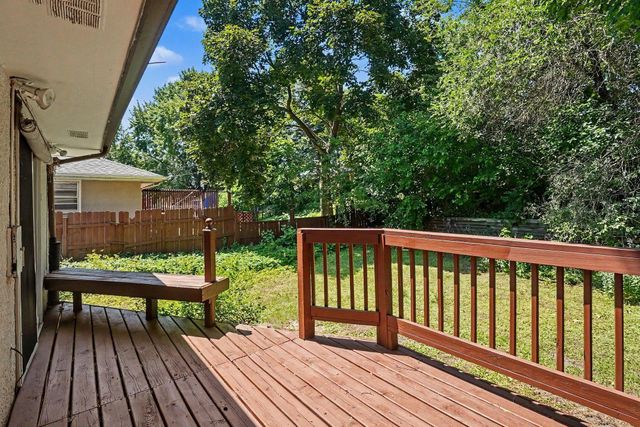 1527 Winchell Street, Saint Paul, MN 55106