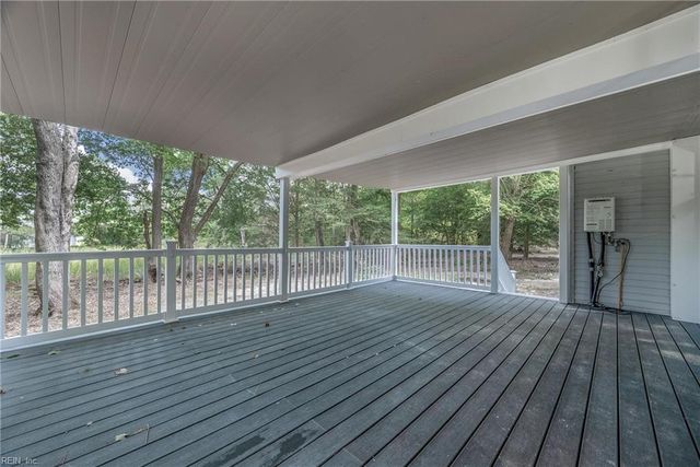 166 Windward WAY, Port Haywood, VA 23138