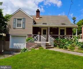 325 S 2ND AVENUE, Lebanon, PA 17042