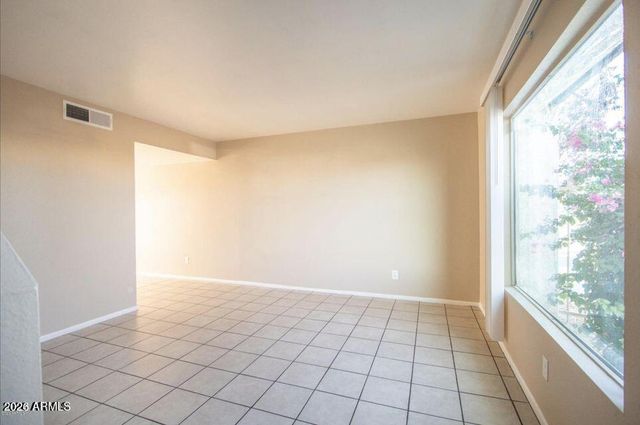 3840 N 43RD Avenue 9, Phoenix, AZ 85031