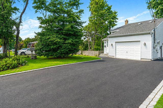 35 E 6th Street, Patchogue, NY 11772