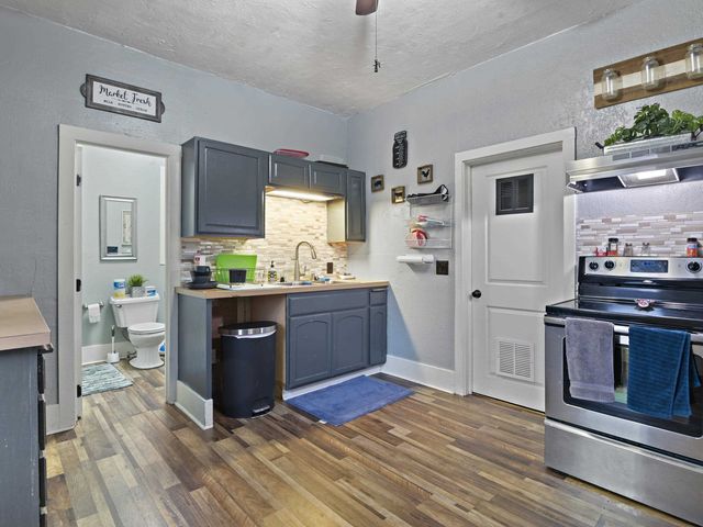 1114 N Elm St, Spokane, WA 99201