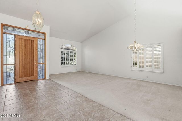 2011 E CLIPPER Lane, Gilbert, AZ 85234