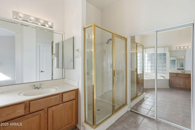 2011 E CLIPPER Lane, Gilbert, AZ 85234