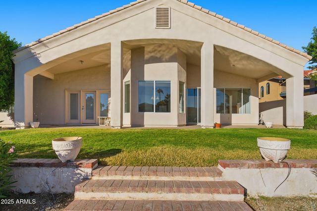 2011 E CLIPPER Lane, Gilbert, AZ 85234